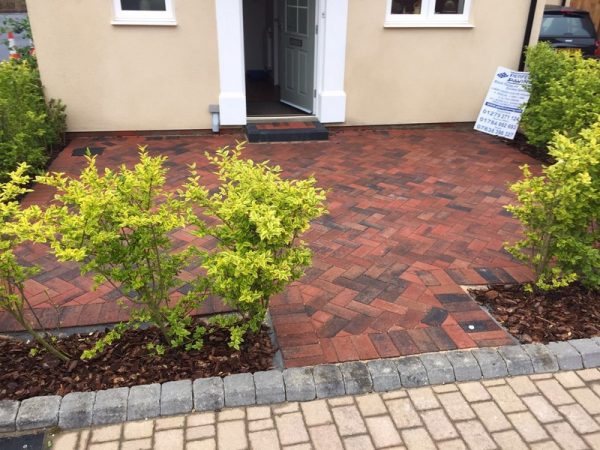 block paving driveways 48